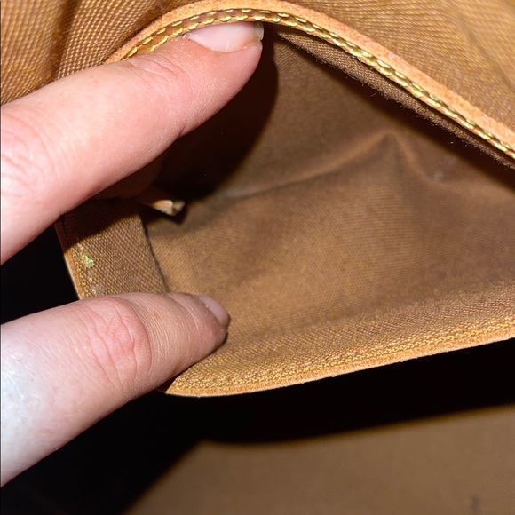 Lv Alma Included Coa, Organizer, Plus 4 Leather Wipes - Picture 2 of 7